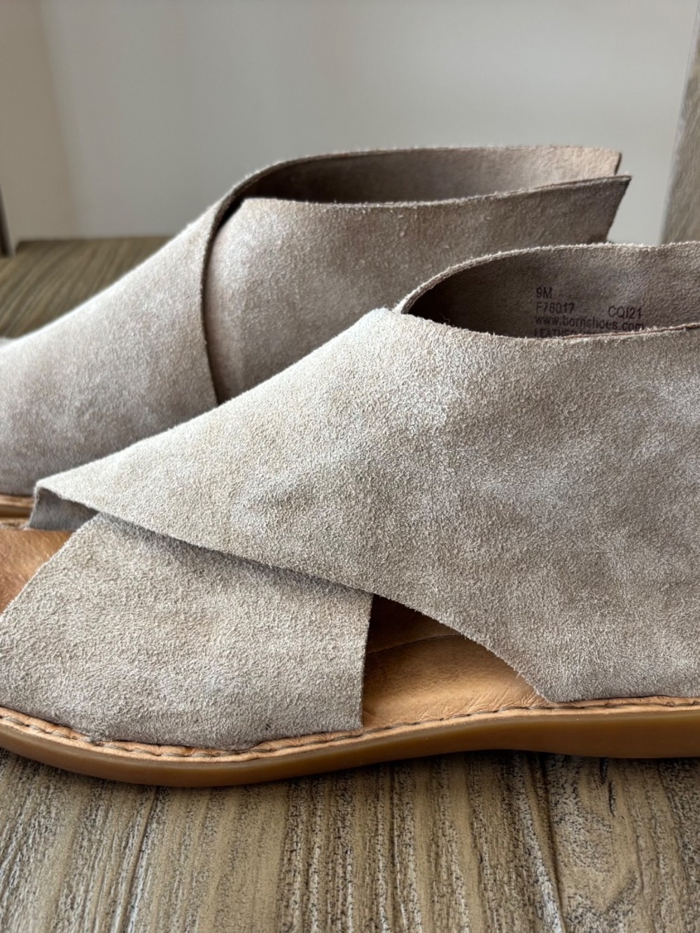 Born Iwa Taupe Suede Leather Sandals size 9/40.5 - Picture 7 of 12